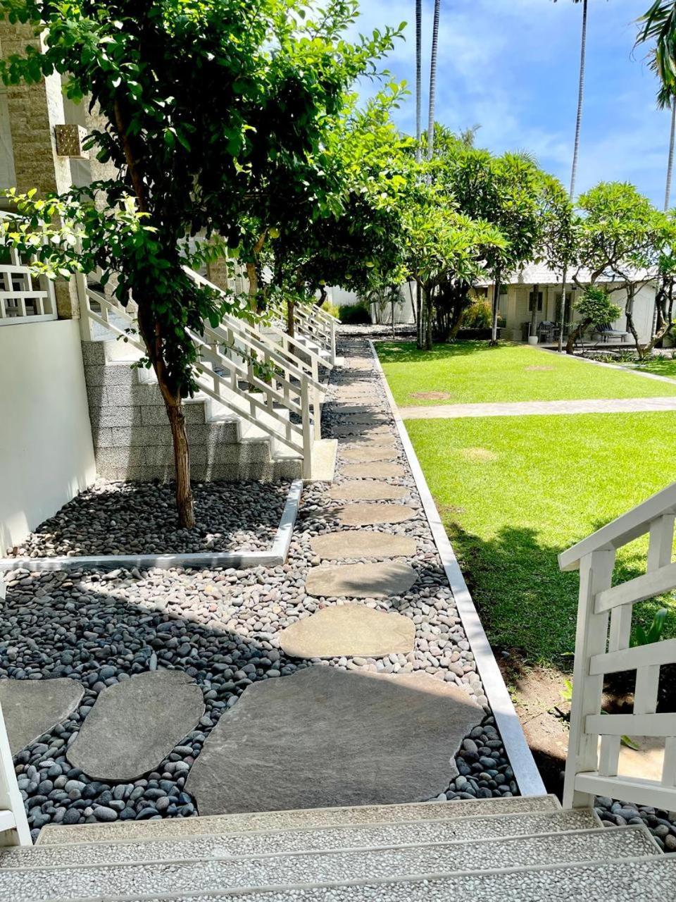 Dhauteya Villa Ambat Exterior photo